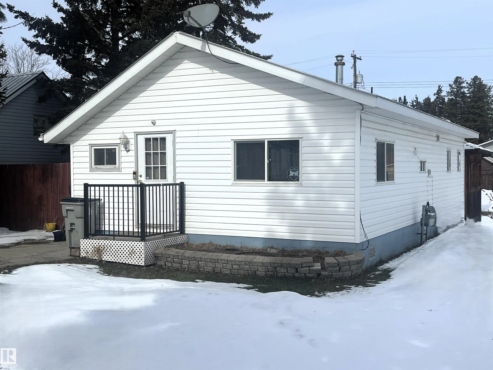 4720 51 Ave, Wildwood - 2 bedroom Detached Single Family for sale