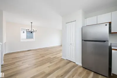 Interior photo 4 of 5914 162A AV NW