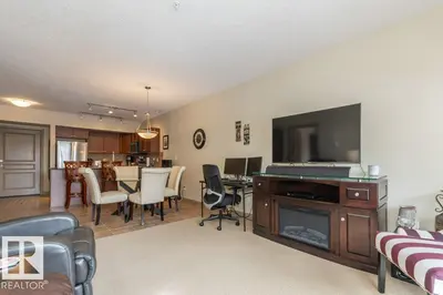 Interior photo 2 of #209 500 Palisades WY