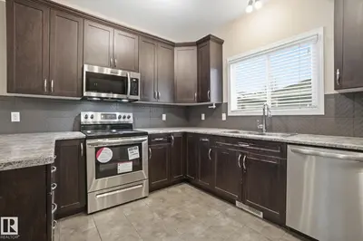 Interior photo 1 of 2011 72 ST SW