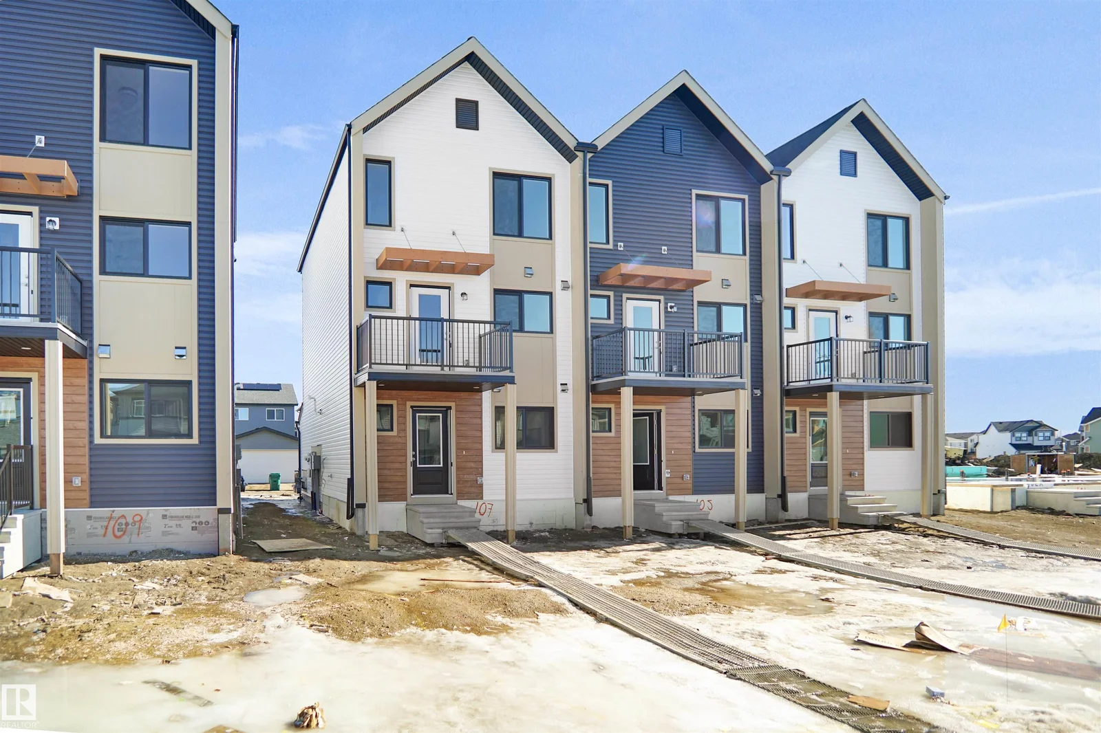 74 ELLIOTT WD, Fort Saskatchewan - 3 bedroom Residential Attached for sale