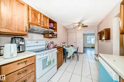 Interior photo 2 of 11393 22 AV NW