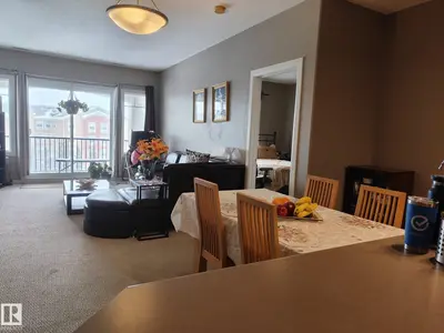 Interior photo 2 of #427 300 Palisades WY
