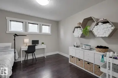 Interior photo 3 of 1564 36 AV NW
