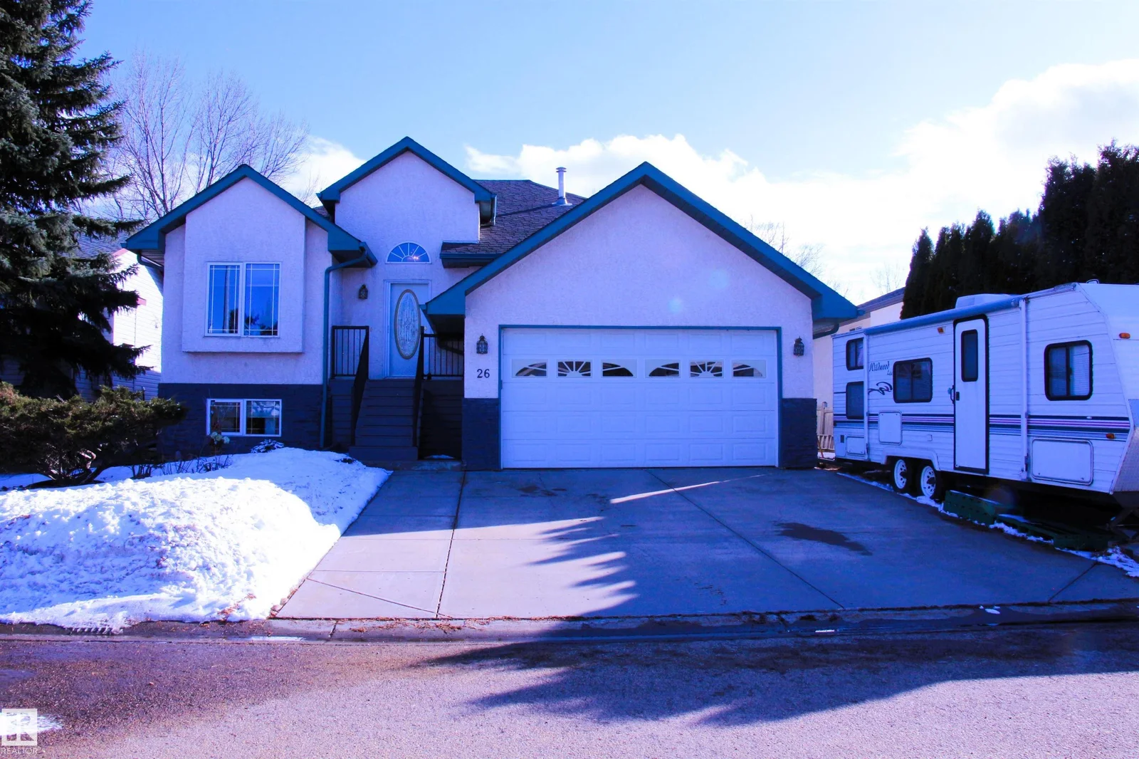26 SIMONETTE CR, Devon - 4 bedroom Detached Single Family for sale