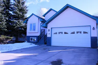 Interior photo 1 of 26 SIMONETTE CR