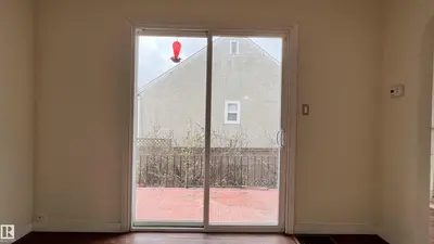 Interior photo 3 of 10839 109 ST NW
