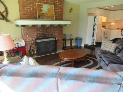 Interior photo 2 of 760 Mission BE