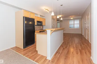 Interior photo 2 of #415 10503 98 AV NW