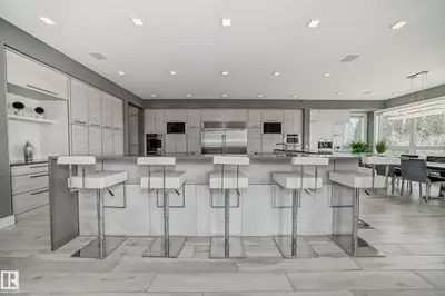 Interior photo 4 of 4129 CAMERON HEIGHTS POINT NW