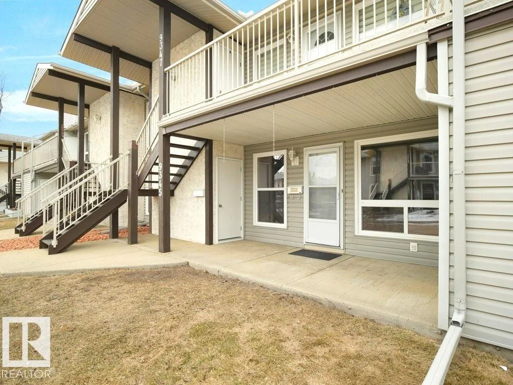 9345 172 ST NW, Edmonton - 2 bedroom Carriage for sale