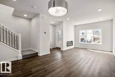 Interior photo 2 of 231 Wattle RD