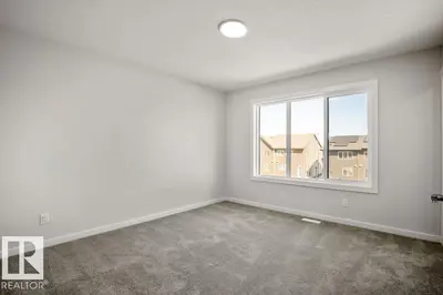 Interior photo 4 of 231 Wattle RD
