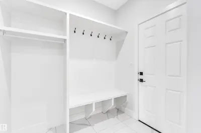 Interior photo 2 of 4306 36 ST