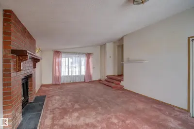 Interior photo 4 of 7807 144 AV NW NW