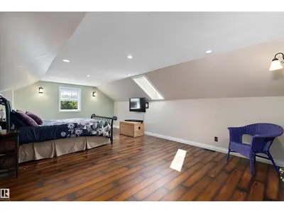 Interior photo 1 of 48114 RGE RD 262
