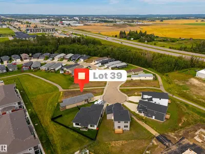 Interior photo 3 of 39 SUN MEADOWS CL