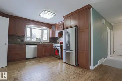 Interior photo 3 of 7315 86 AV NW