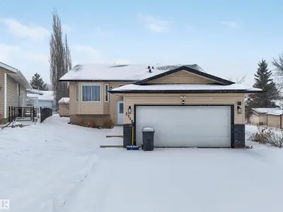 Interior photo 1 of 3728 48B AV