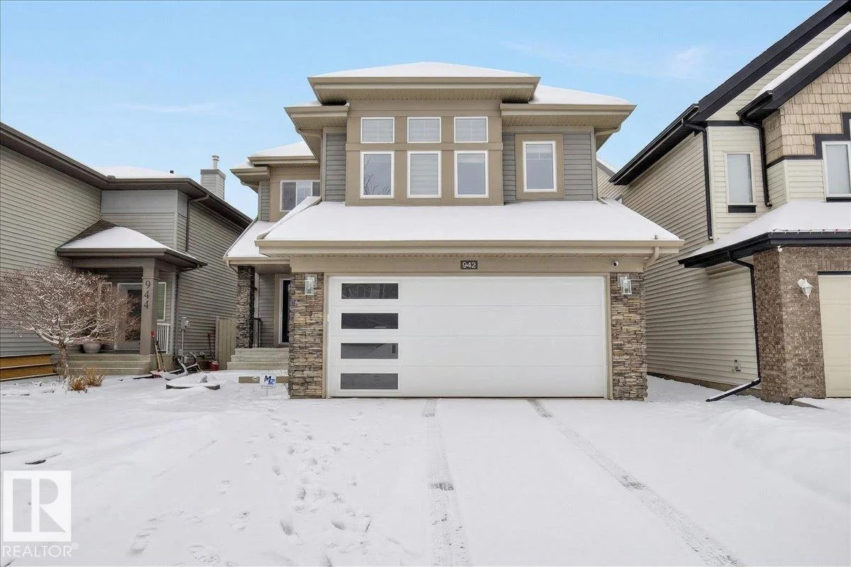 942 CHAHLEY CR NW, Edmonton - 4 bedroom Detached Single Family for sale