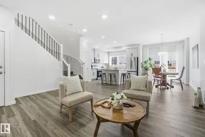 Interior photo 2 of 319 29 ST SW SW