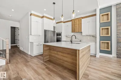 Interior photo 3 of 205 Crystal Creek DR