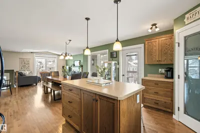 Interior photo 3 of 116 Logperch CR