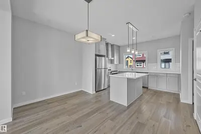 Interior photo 3 of #72 1010 RABBIT HILL RD SW