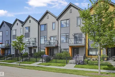 Interior photo 1 of #72 1010 RABBIT HILL RD SW