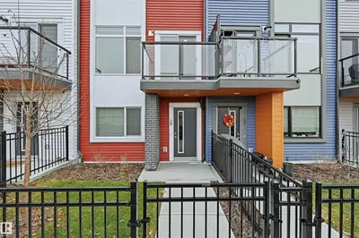 Interior photo 1 of #38 1010 RABBIT HILL RD SW