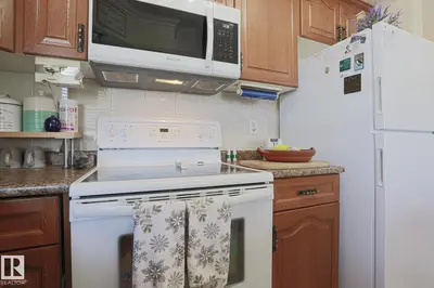 Interior photo 3 of #314 8528 82 AV NW