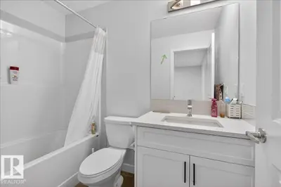 Interior photo 2 of 1120 Plum LN SW