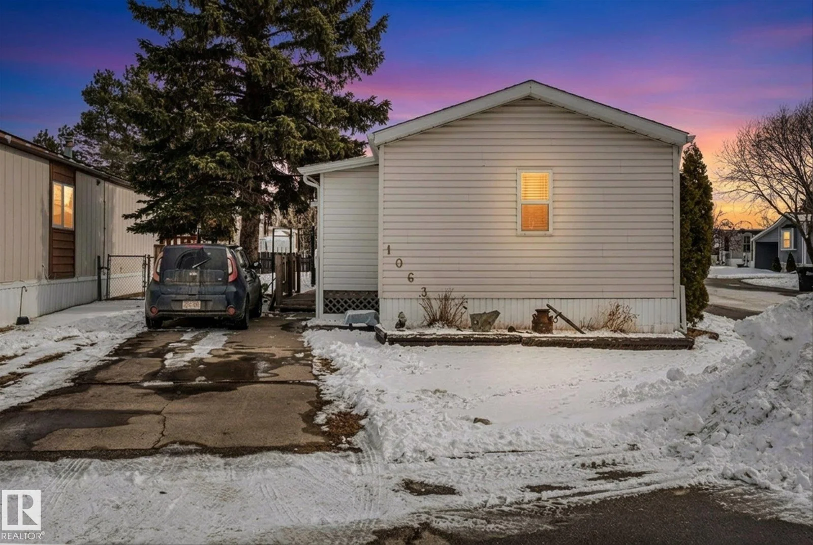 1063 LAKELAND CR, Sherwood Park - 3 bedroom Single Family Residence for sale