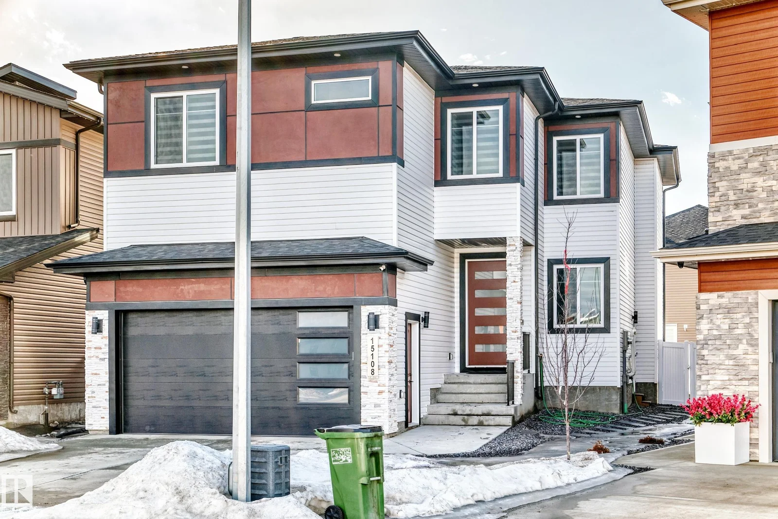 15108 11 ST NW, Edmonton - 6 bedroom Detached Single Family for sale