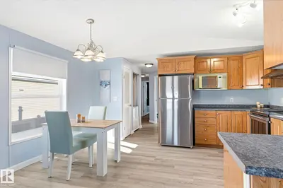 Interior photo 2 of 1160 Aspen DR W