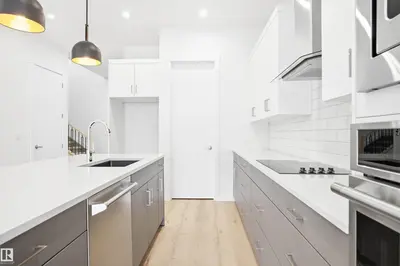 Interior photo 2 of 9807 90 AV NW