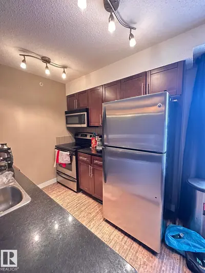 Interior photo 4 of #419 11808 22 AV SW SW