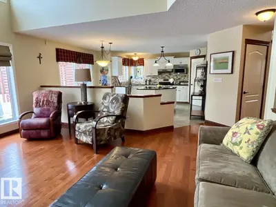 Interior photo 3 of 11716 11A AV NW