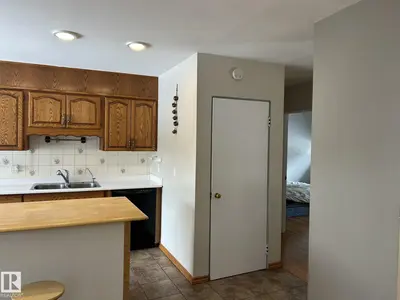 Interior photo 4 of 9128 83 ST NW