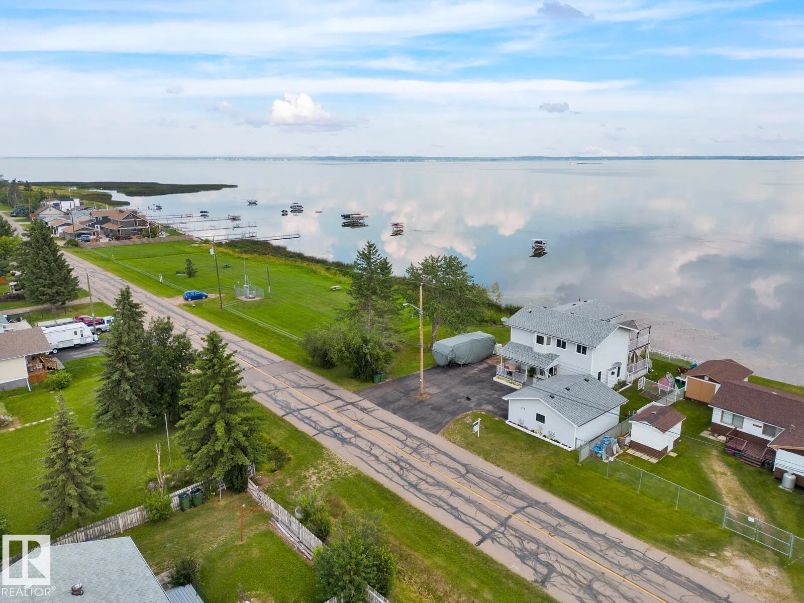6510 50 Ave, Rural Lac Ste. Anne County - 4 bedroom House for sale