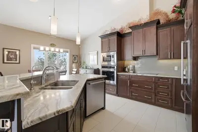Interior photo 4 of #16 3090 CAMERON HEIGHTS WY NW