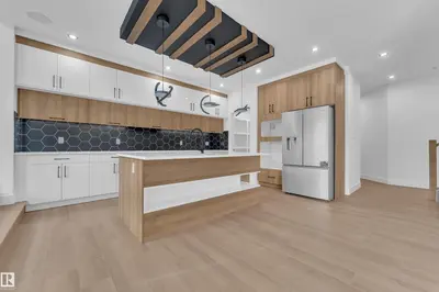 Interior photo 4 of 211 BASIN CO