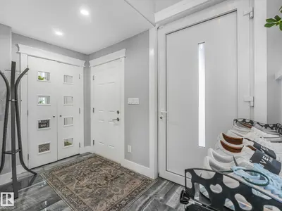 Interior photo 1 of 1012 148 AV NW