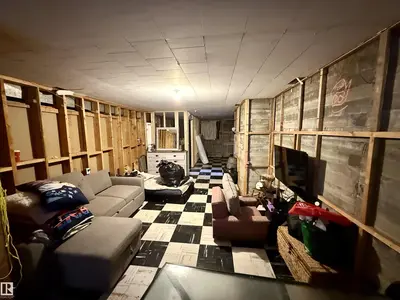Interior photo 3 of 5110 50 ST