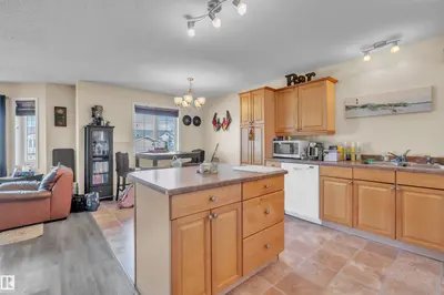 Interior photo 1 of #102 4120 40 ST