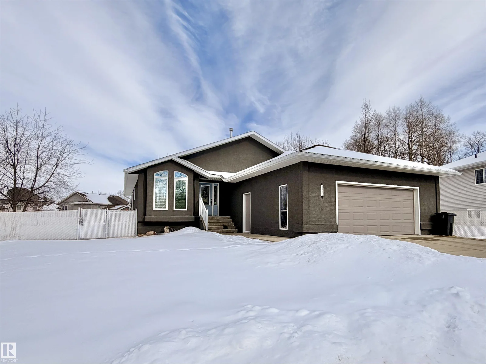 3520 45 ST, Drayton Valley - 5 bedroom Detached Single Family for sale