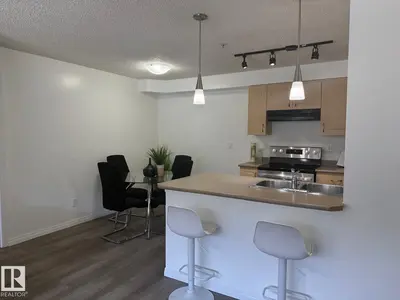 Interior photo 4 of #208 13907 136 ST NW