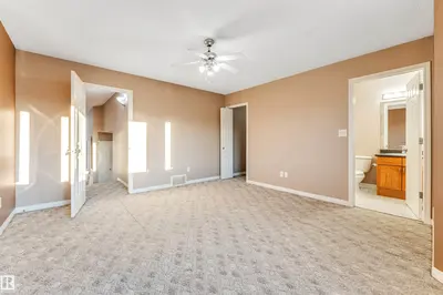 Interior photo 4 of 3331 26 ST NW