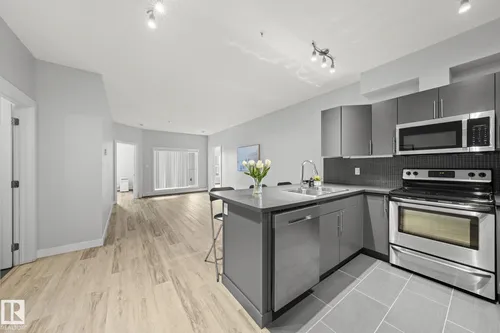 #306 10611 117 ST NW, Edmonton - $224,900