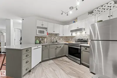 Interior photo 2 of #311 9640 105 ST NW